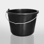 Plastikinis kibiras su   metaline rankena 10 L