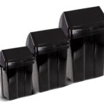 Juoda šiukšliadėžė