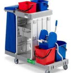 Vežimėlis valytojoms